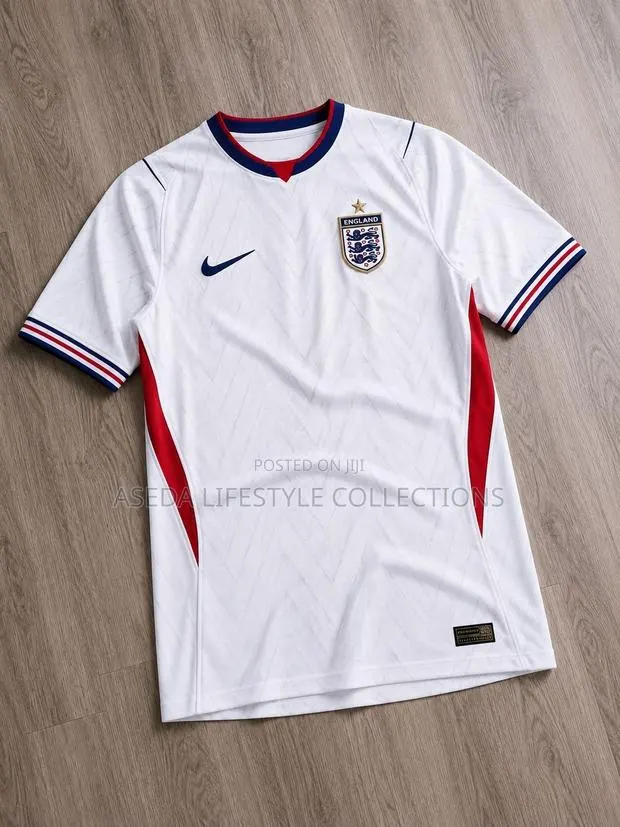 England Home and Away Kit · Photo 1