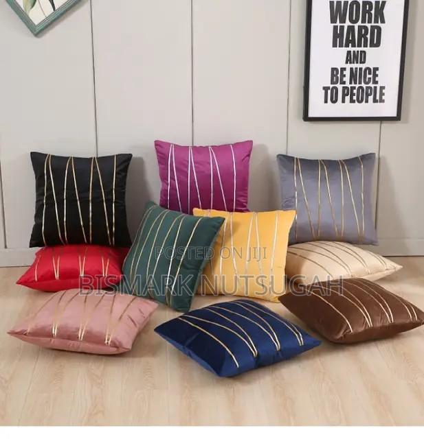 Sofa Pillows for Sale · Photo 2