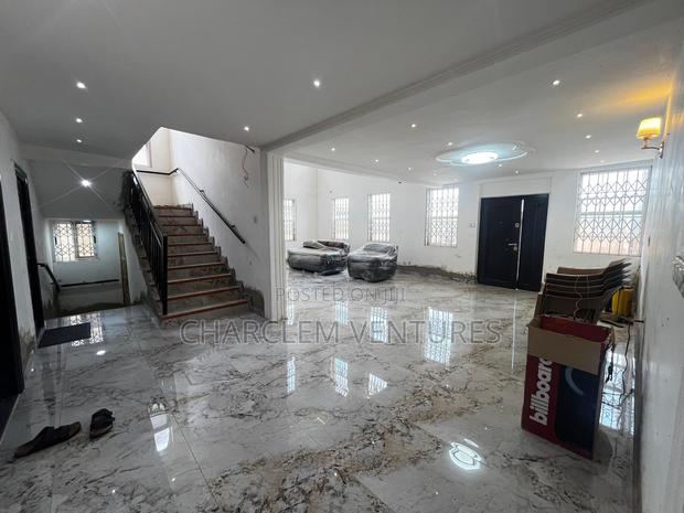 5bdrm House in Charclem Ventures, Adenta for sale · Photo 7