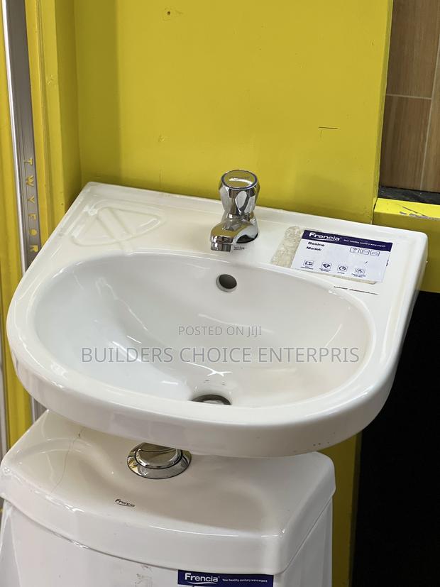 Complete Basin ,Wash Hand Basin · Photo 1
