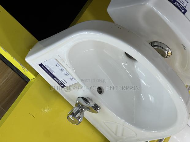 Complete Basin ,Wash Hand Basin · Photo 2