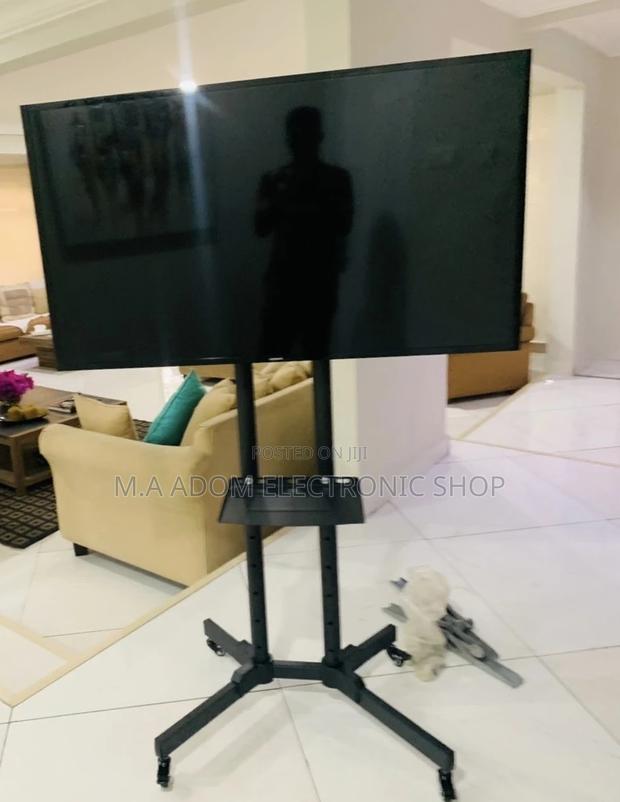Purchase Original Moveable Tv Trolly for 32”-70” Tv,Black. · Photo 1