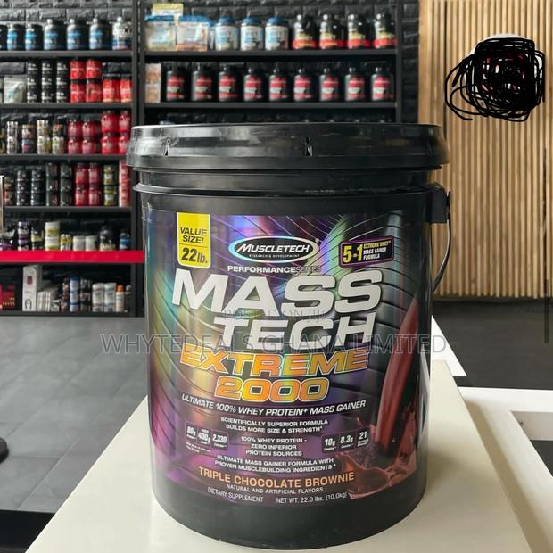 MASSTECH XTREME 2000 WEIGHT Gainer Whey Protein 22lbs Bucket · Photo 1