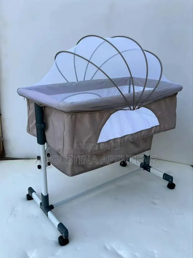 Baby Cot or Basinate · Photo 2