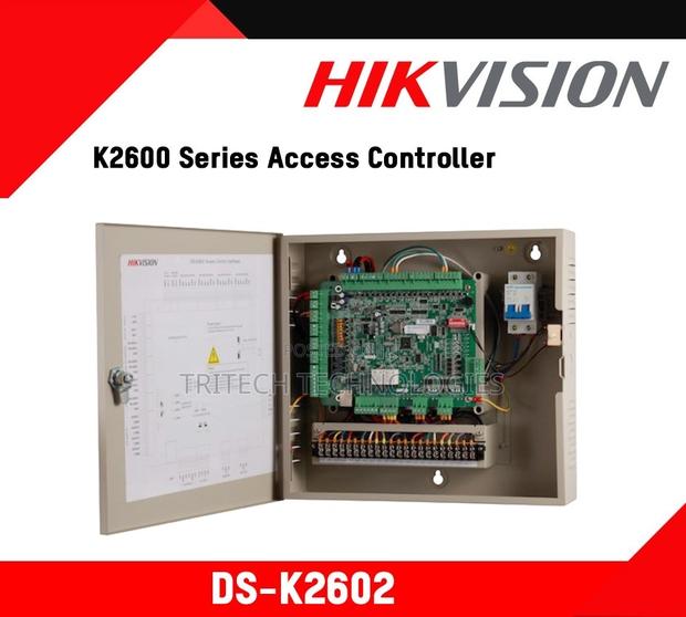Hikvision Ds- Double Door Access Controller With Case · Photo 1