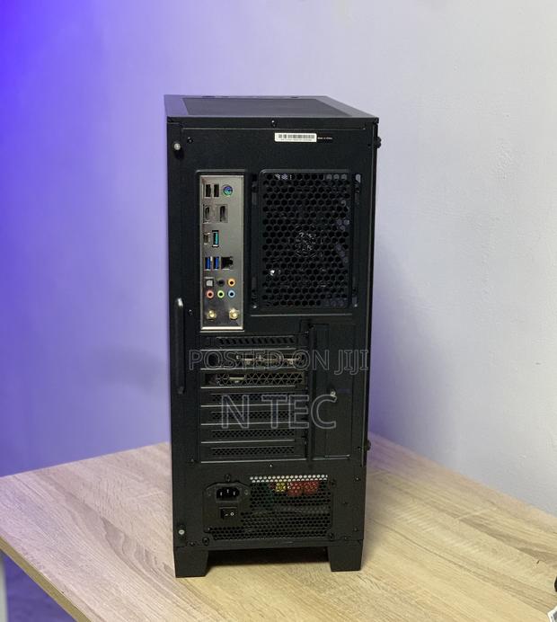 New Desktop Computer Asus 32GB Intel Core I5 HDD+SSD 512GB · Photo 1