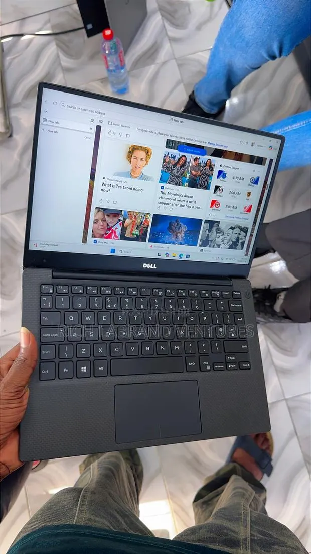Laptop Dell XPS 13 16GB Intel Core i7 SSD 256GB · Photo 1