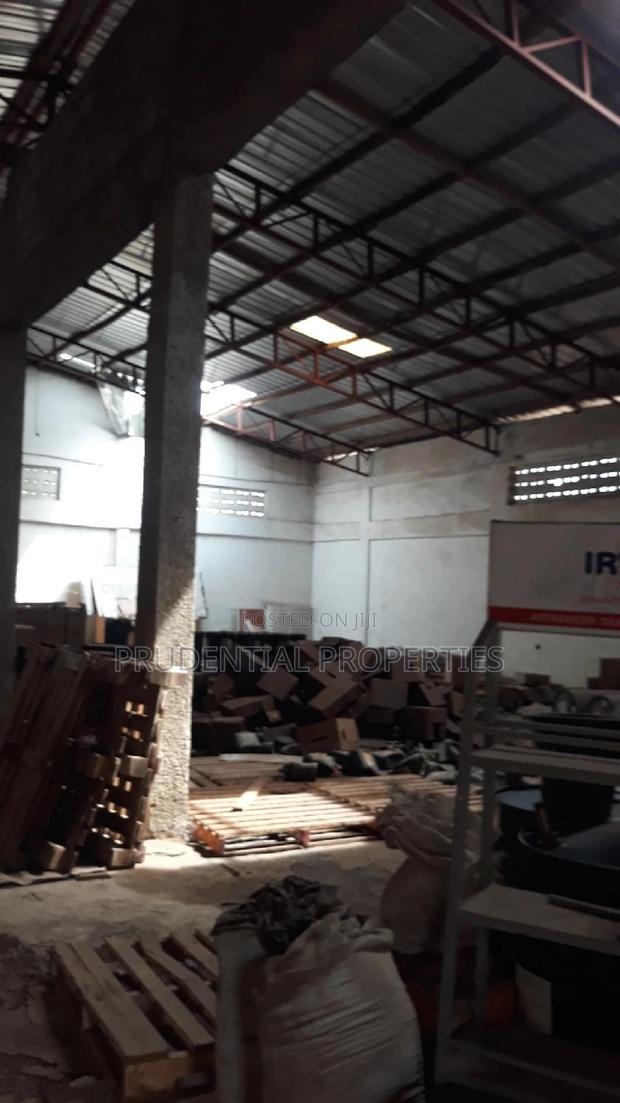 Warehouse for Rent at Caprice · Photo 8