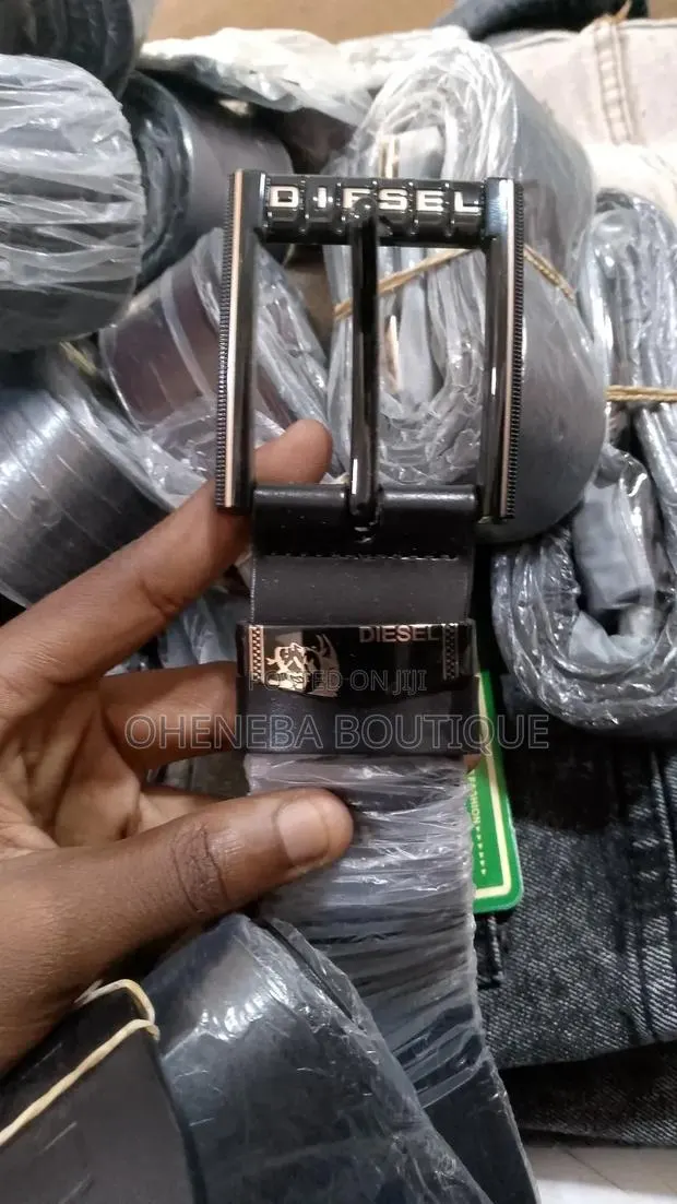 Classic Leather Belts for Men · Photo 1