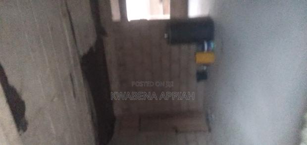 12bdrm House in Mark Estate At, Kumasi Metropolitan for sale · Photo 3