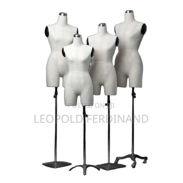 Female Standard Dress Forms · Photo 1