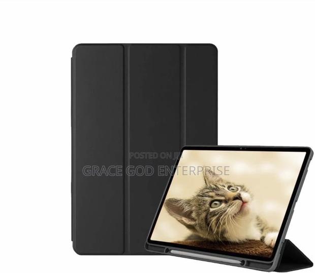 Original Samsung Tab S7/Tab S8 Dux Ducis Case · Photo 1