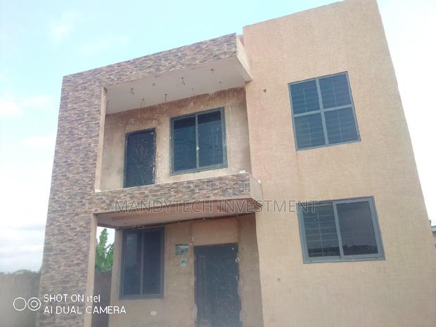 3bdrm Duplex in School Junction for sale · Photo 1