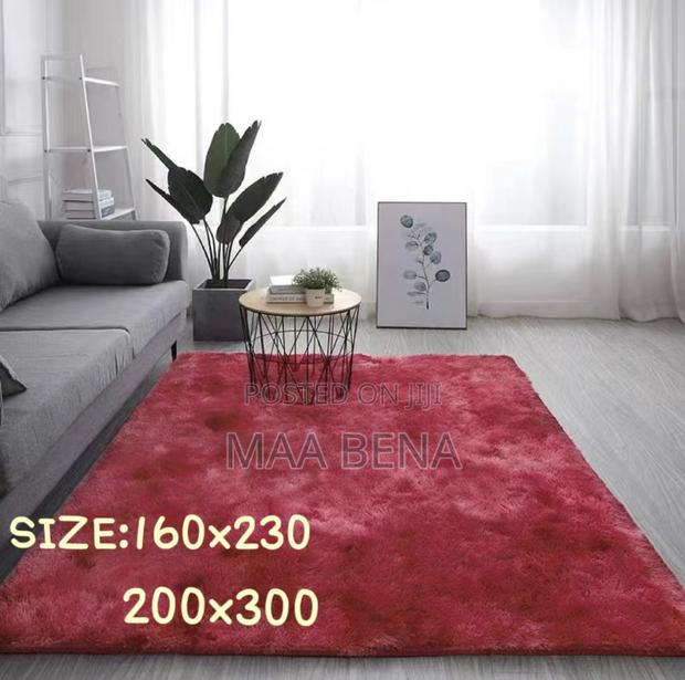 Fluffy Center Carpet · Photo 5