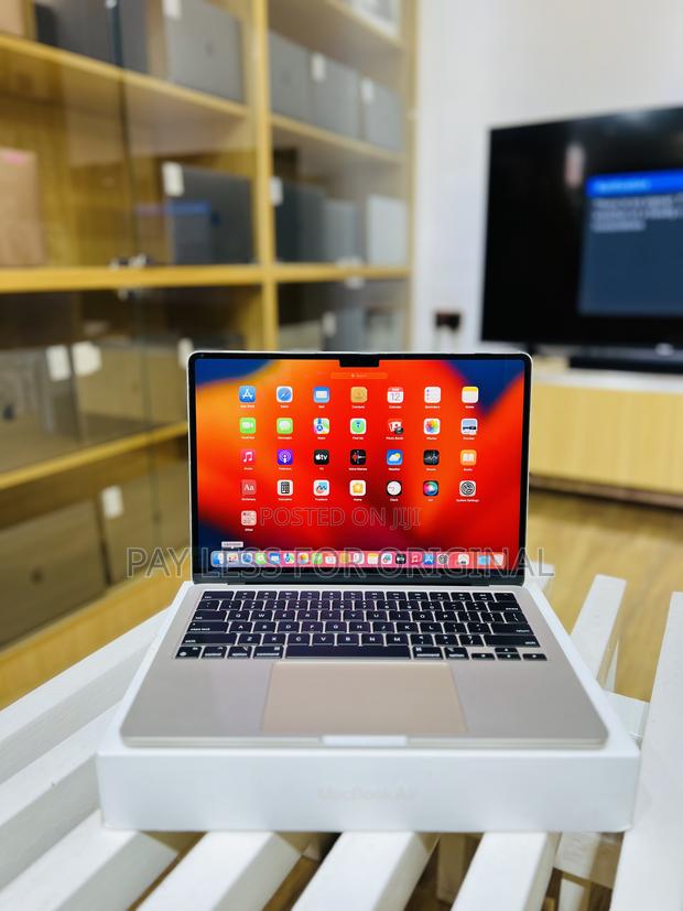 New Laptop Apple MacBook Air 2022 M2 8GB Apple M2 SSD 256GB · Photo 5