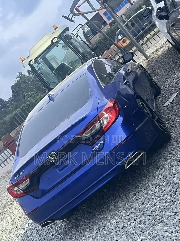 Honda Accord 2019 Blue · Photo 1
