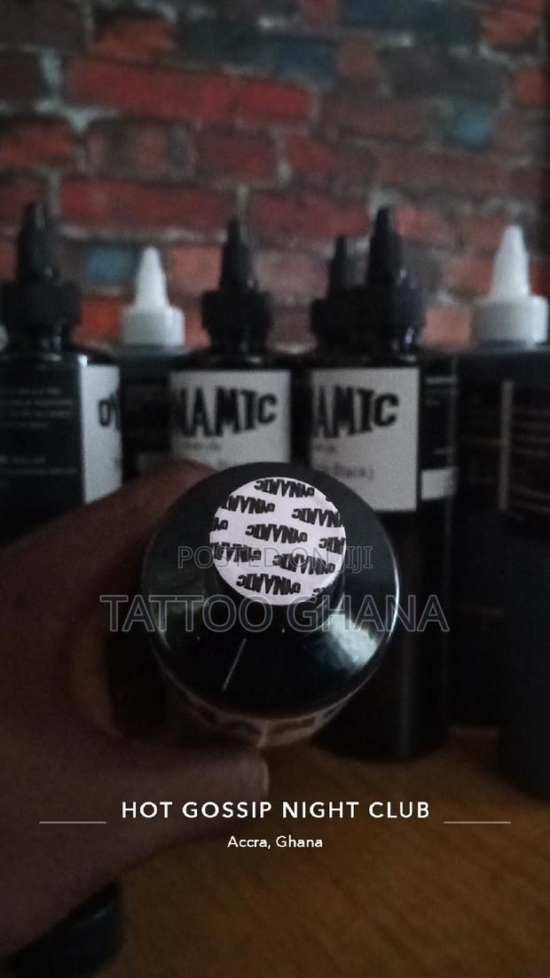 Dynamic Triple Black Black Cover · Photo 2