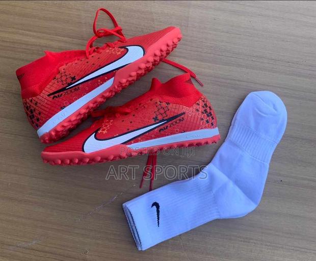 Nike Mercurial Superfly Astroturf Boot · Photo 1