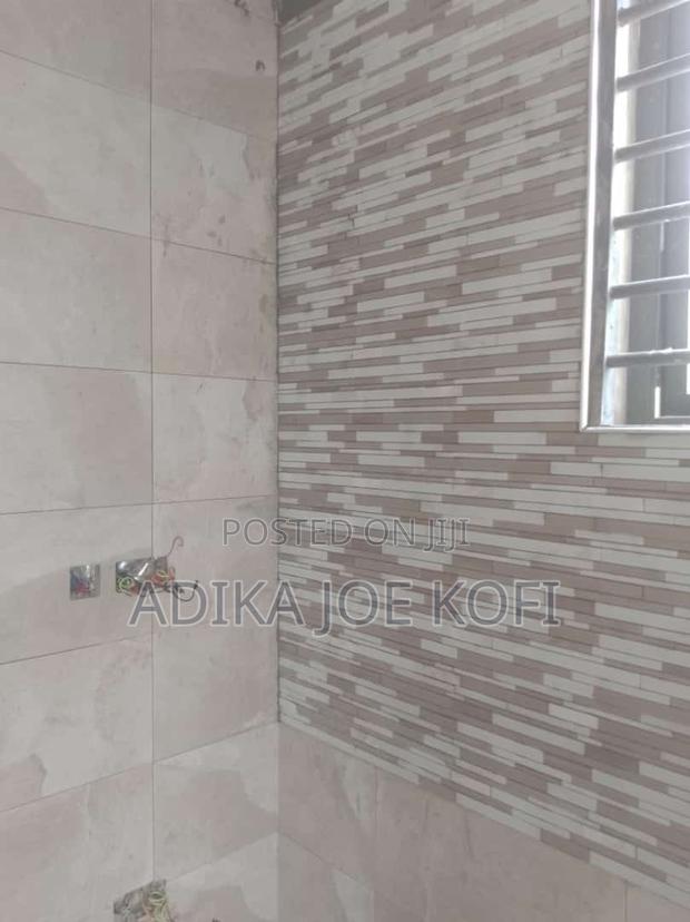 Excellent Stone's and Tilling Work · Photo 6