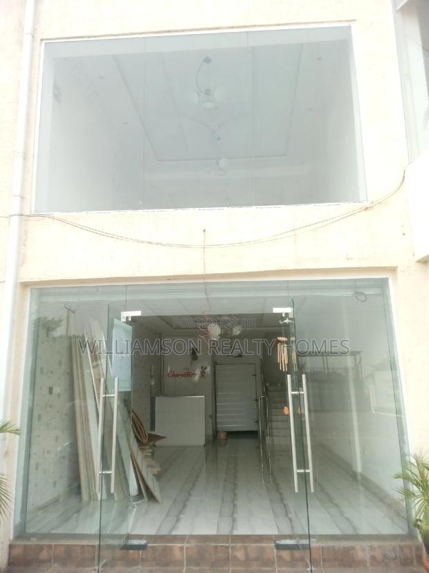 Road Side Double Shop/Showroom/Office Space 4rent, Spintex · Photo 1