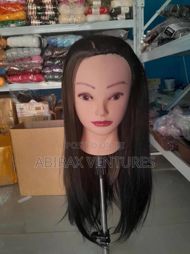 Synthetic Mannequin Hair · Photo 4