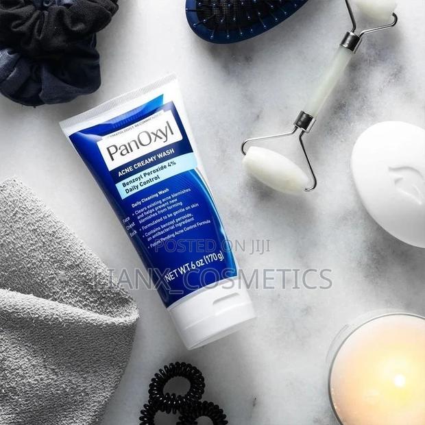Panoxyl Acne Cream Wash · Photo 3
