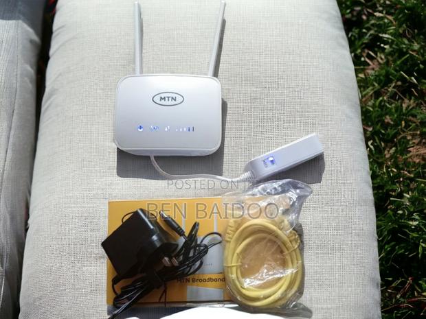 MTN Universal 4G LTE Router Device+Freepowerbank · Photo 1