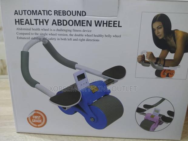 Automatic Rebound Abdominal Wheel · Photo 1