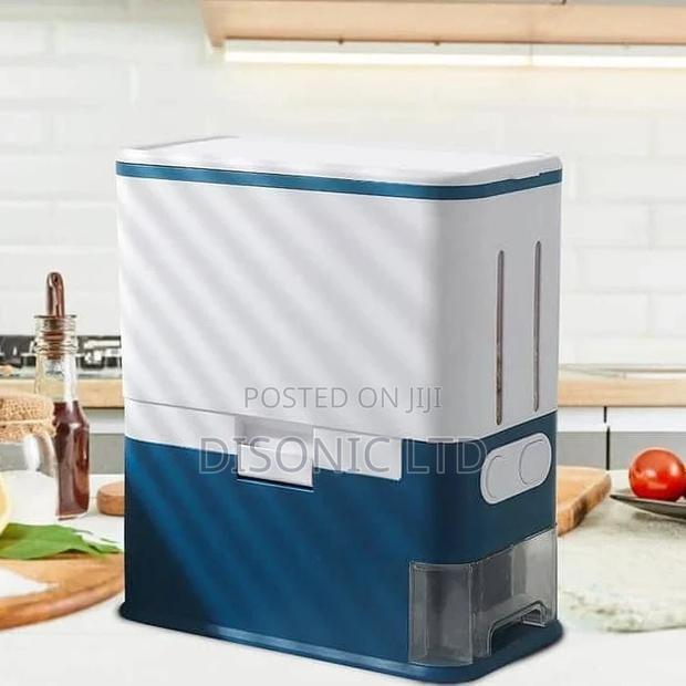 10kg Cereal Dispensers · Photo 1