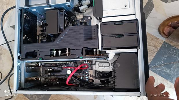 Desktop Computer HP Z640 16GB Intel Xeon SSHD+SSD 512GB · Photo 2