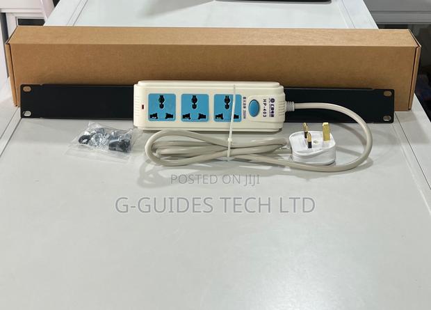3-Way Pdu Extension Board With Surge Protector, 3way Pdu · Photo 1