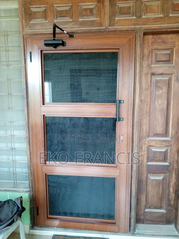 Trap Doors · Photo 3