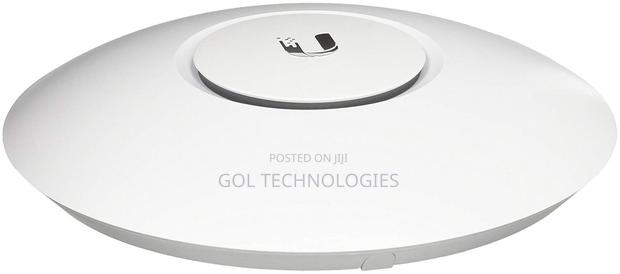 Unifi AC Lite · Photo 1