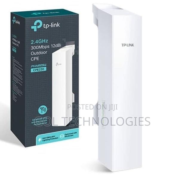 Tp-Link Outdoor AP CPE220 · Photo 2