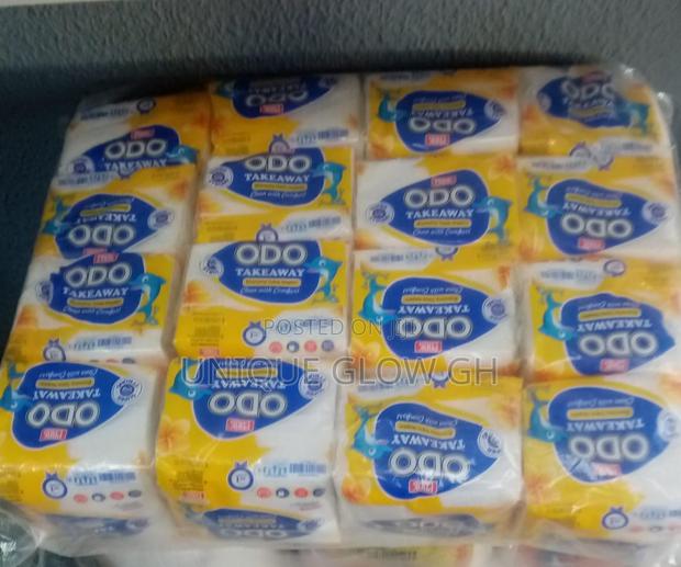 2 Ply Napkin Soft Tissues · Photo 1