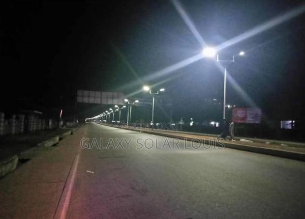 100W All in One Solar Street Light Industrial Type · Photo 3