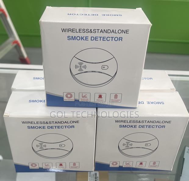 Wireless Smoke Detector · Photo 1