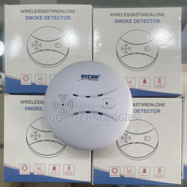 Wireless Smoke Detector · Photo 2