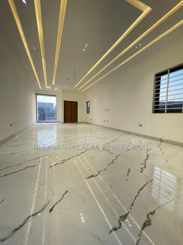 3bdrm House in Pleasantplaces, Accra Metropolitan for sale · Photo 2
