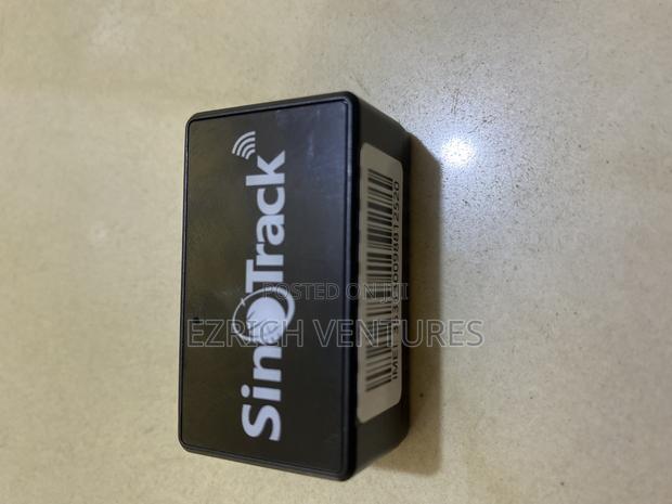 GPS Car Tracker and Listening Device · Photo 2