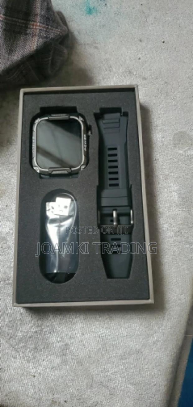 Rugged Smartwatch/Blutooth Call/Health Monitor/Ip68/Ios/Andr · Photo 2