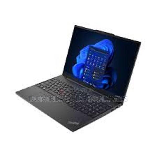 New Laptop Lenovo ThinkPad E16 G1 8GB Intel Core I5 SSD 512GB · Photo 4