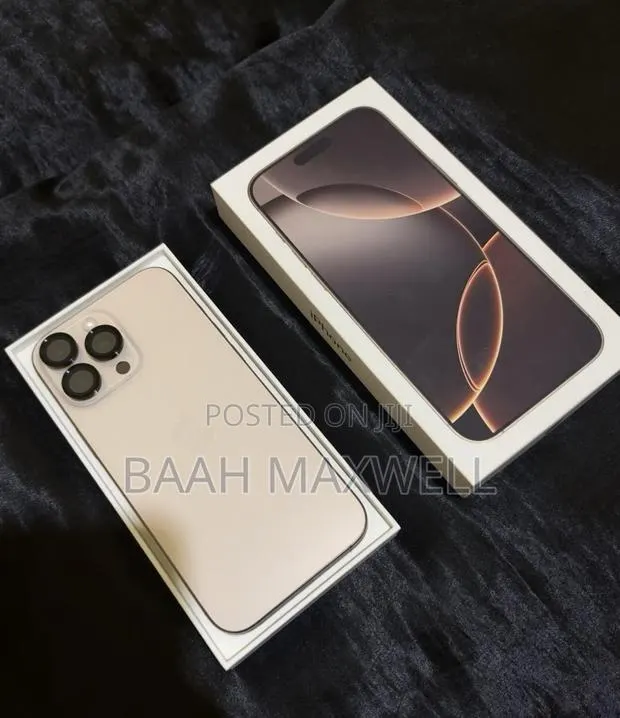 Apple iPhone 16 Pro Max 256 GB Gold · Photo 1