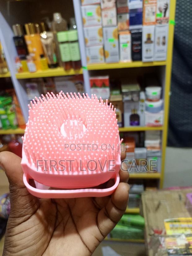 Silicone Brush Scrub · Photo 3