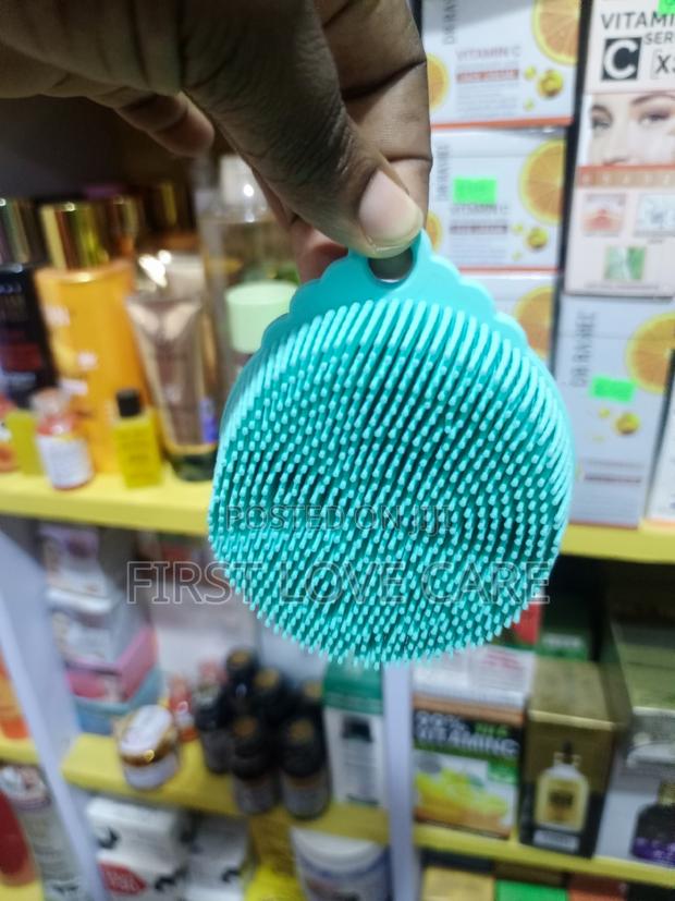 Hair Scalp Massager Bath Body Scrub · Photo 3