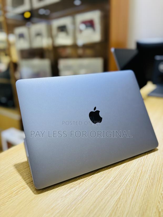 Laptop Apple MacBook Air 2018 8GB Intel Core I5 SSD 256GB · Photo 3
