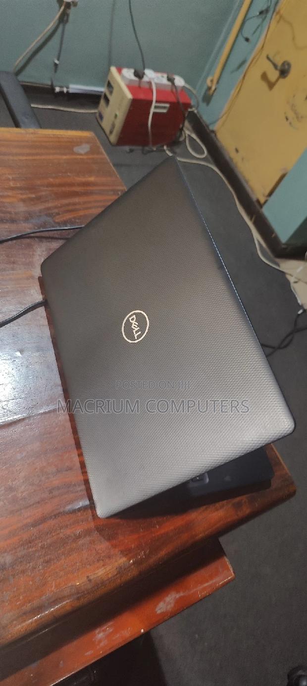 Laptop Dell Latitude 15 3580 8GB Intel Core I7 HDD 1T · Photo 3