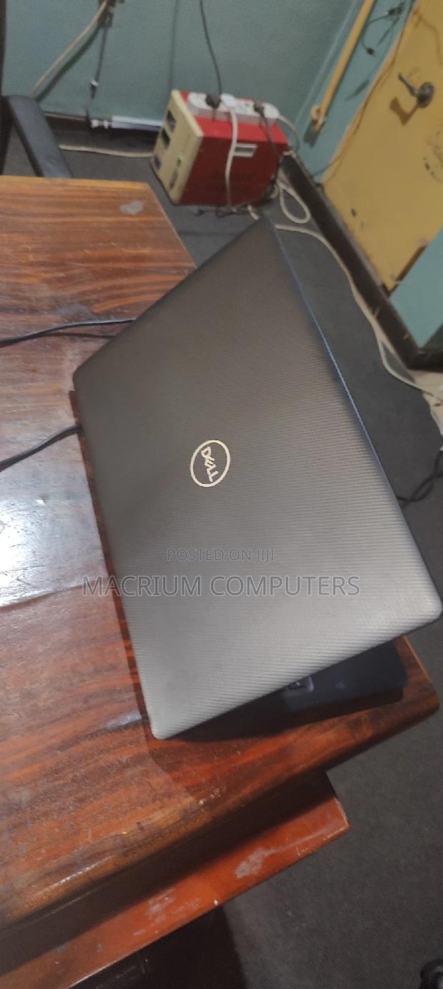 Laptop Dell Latitude 15 3580 8GB Intel Core I7 HDD 1T · Photo 4