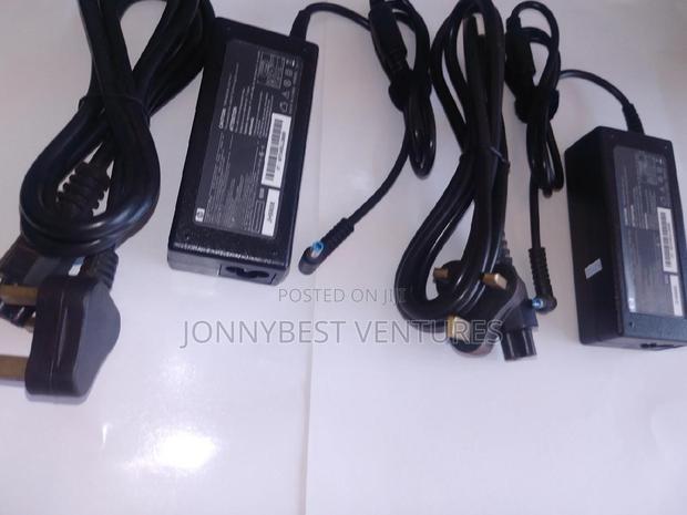 HP Blue Pin Laptop Power Adapter · Photo 7