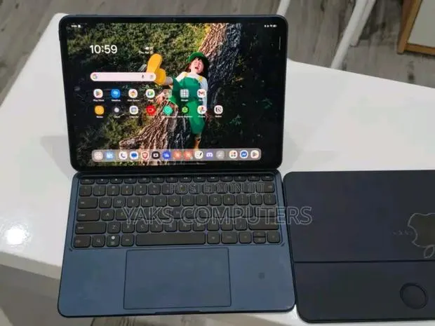 New Tablet 256 GB Black · Photo 1